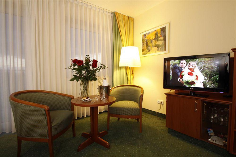 Hotel Kaiserhof Wesel Wesel  Rom bilde